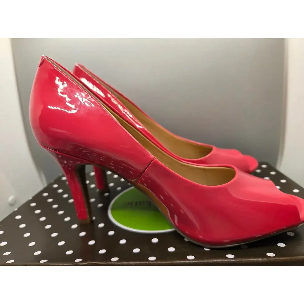 Kelly & Katie Izzy peep-toe patent pumps in Glossy Fuchsia Pink Size 6M